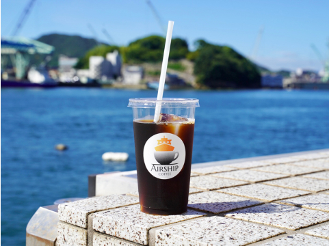 コーヒーと海の背景
